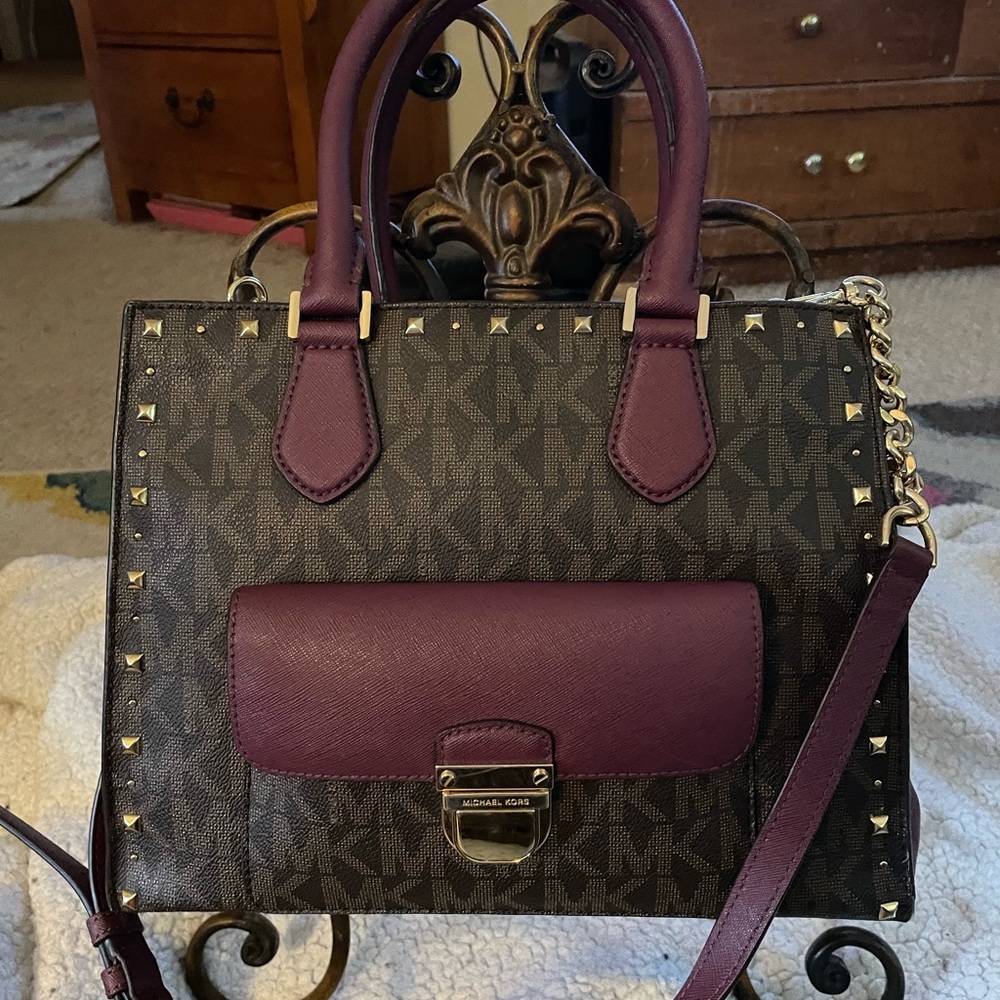 Purple and brown with MK LOGO and gold rivets EUC handbag